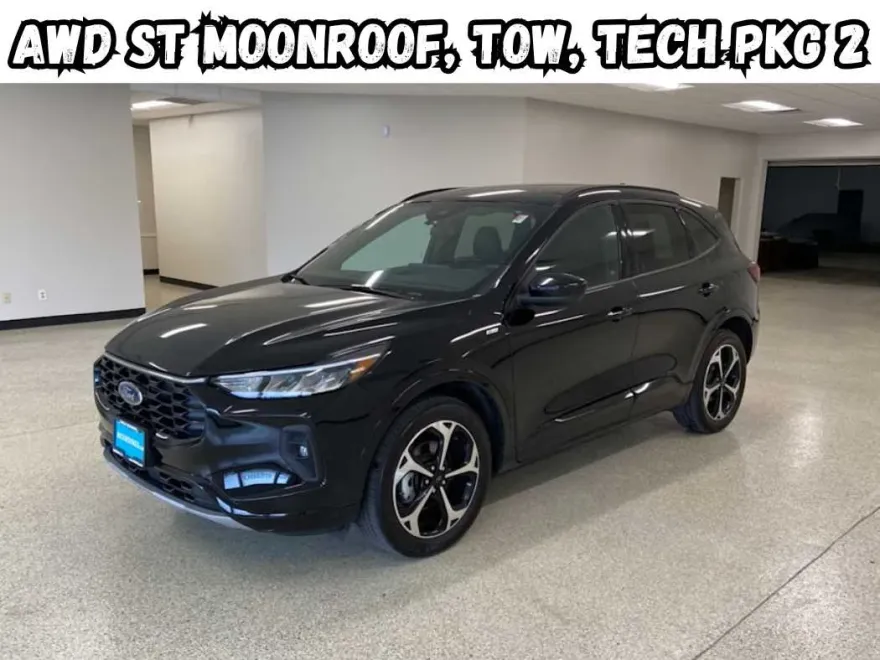 2023 Ford Escape ST-Line Select photo 1