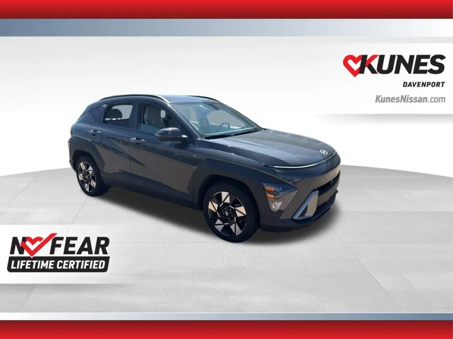 2024 Hyundai Kona SEL photo 1