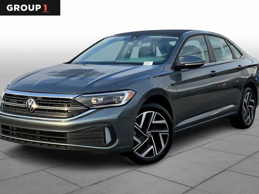 2023 Volkswagen Jetta SEL photo 1