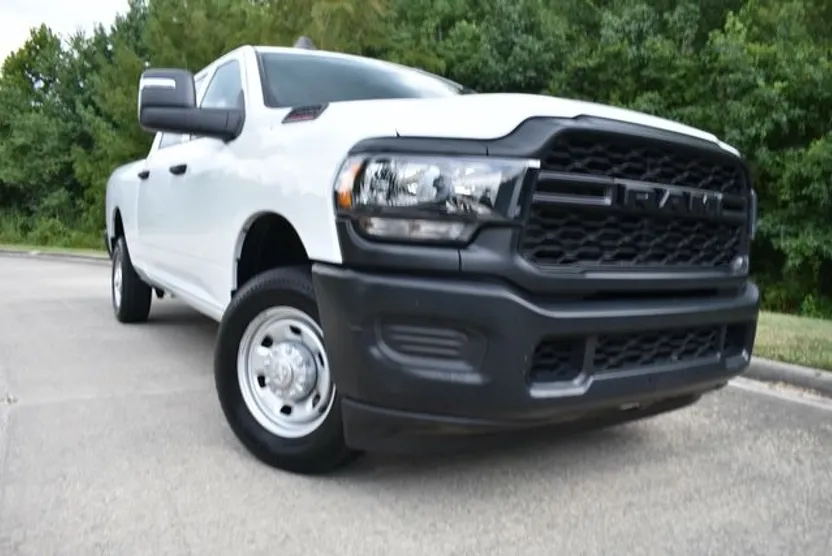 2023 Ram 2500 Tradesman photo 1