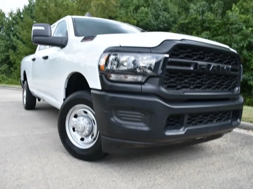 2023 Ram 2500 Tradesman photo 1