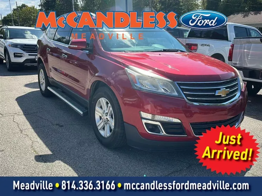 2014 Chevrolet Traverse 1LT photo 1