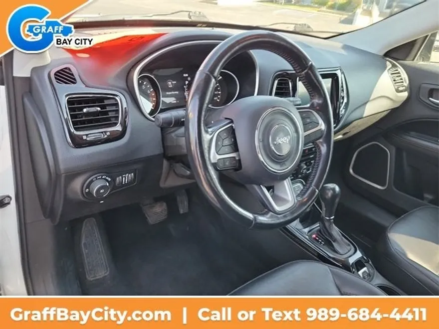 2019 Jeep Compass Limited photo 1