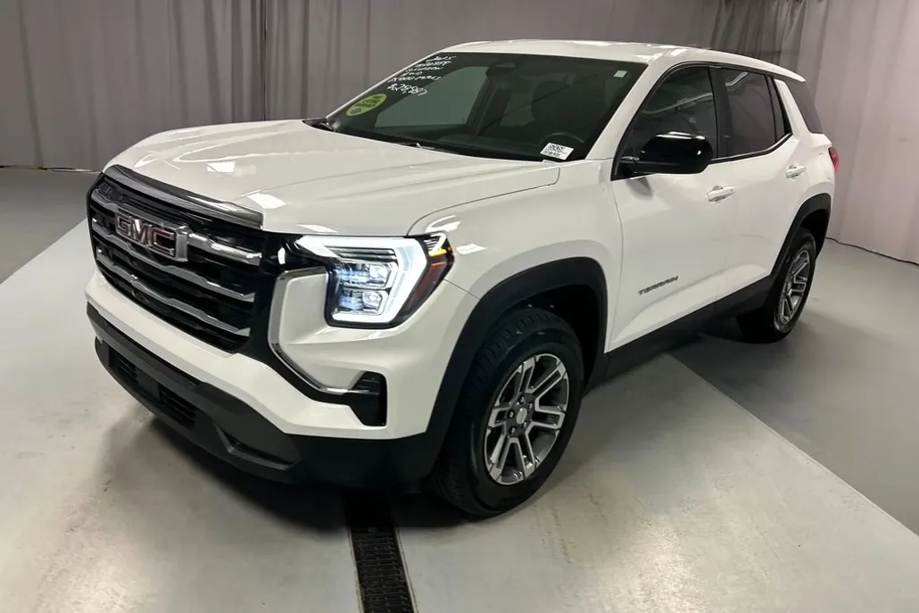 2025 Gmc Terrain Elevation photo 1