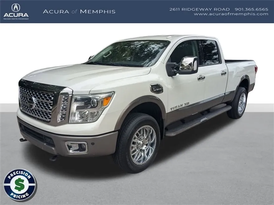 2016 Nissan Titan Platinum Reserve photo 1