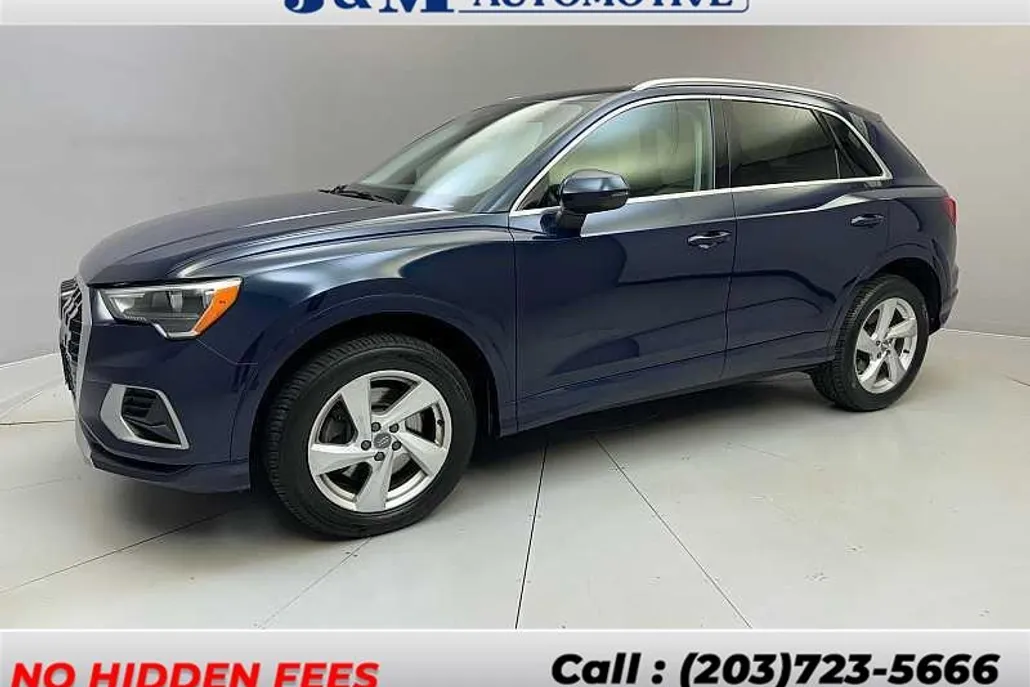 2020 Audi Q3 Premium photo 1