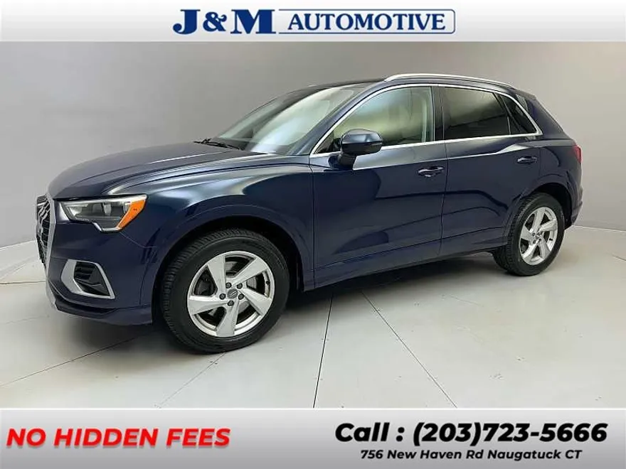 2020 Audi Q3 Premium photo 1