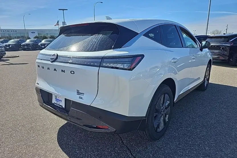 2025 Nissan Murano SL photo 1