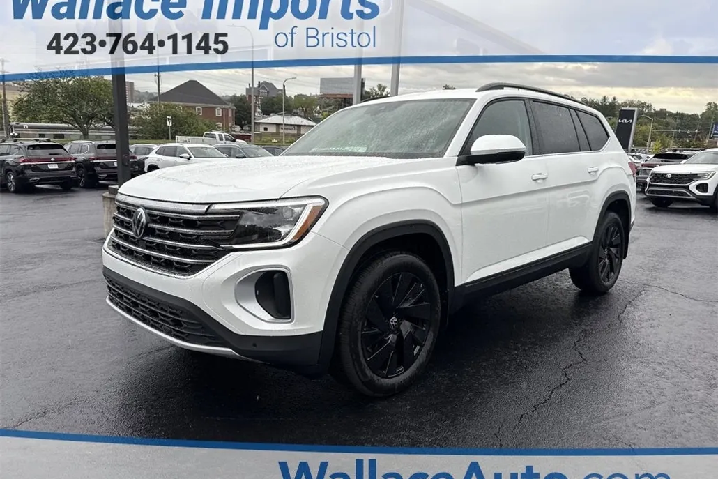 2026 Volkswagen Atlas SE Technology photo 1