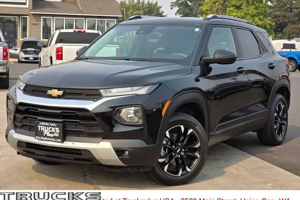 2021 Chevrolet Trailblazer LT photo 1