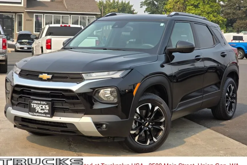 2021 Chevrolet Trailblazer LT photo 1