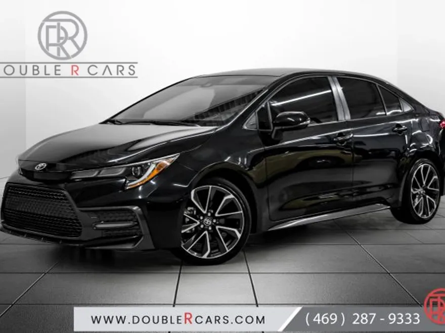 2021 Toyota Corolla SE photo 1