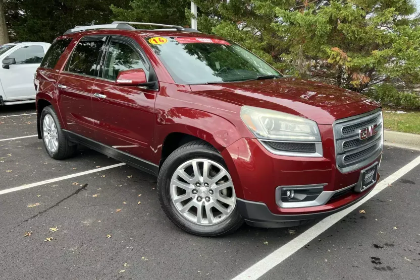 2016 Gmc Acadia SLT photo 1
