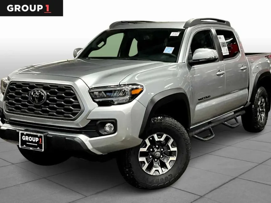 2023 Toyota Tacoma TRD Double Cab V6 photo 1