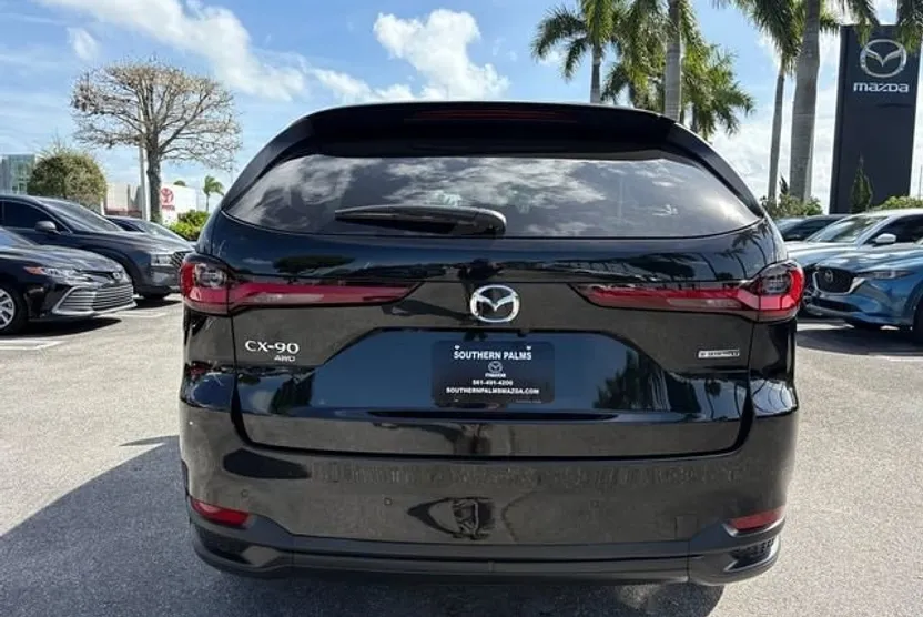 2025 Mazda CX-90 3.3 Turbo Preferred photo 1