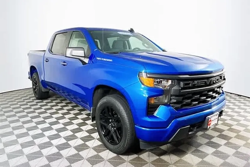 2022 Chevrolet Silverado 1500 Custom photo 1