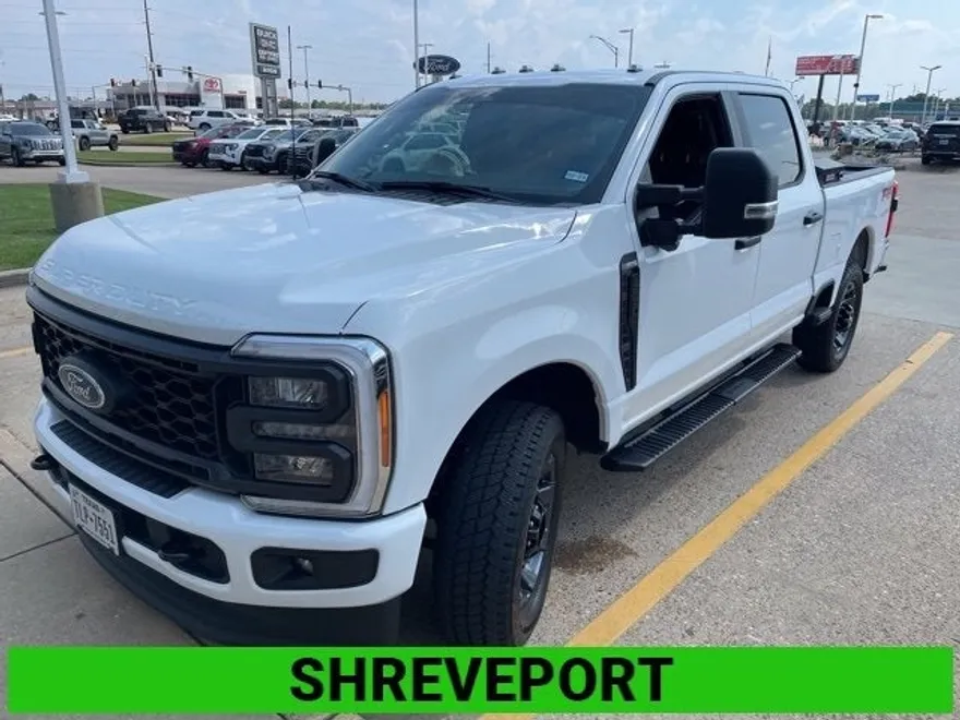 2023 Ford F-250 XL photo 1