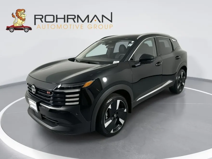2025 Nissan Kicks SR photo 1