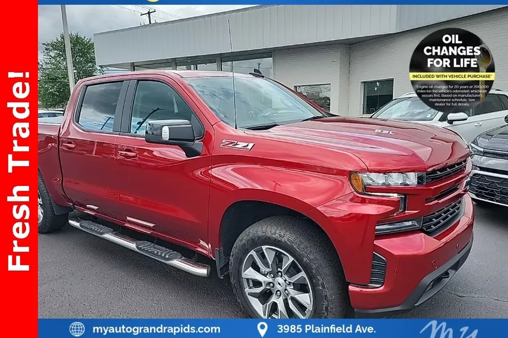 2022 Chevrolet Silverado 1500 RST photo 1