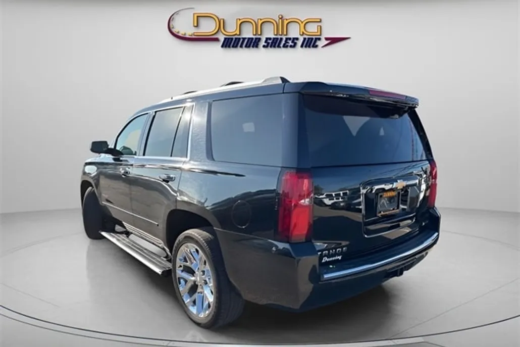 2017 Chevrolet Tahoe Premier photo 1