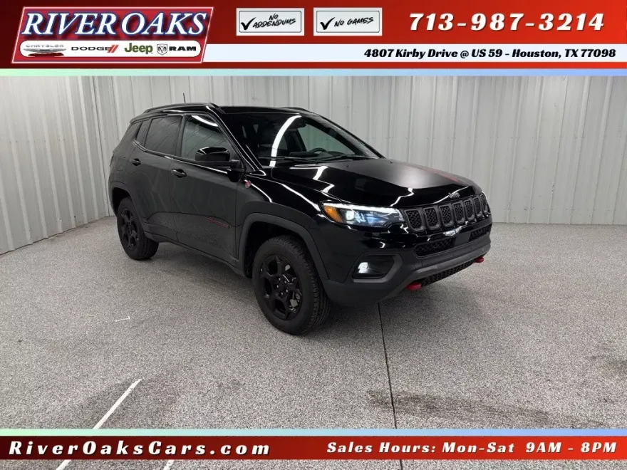 2023 Jeep Compass Trailhawk photo 1