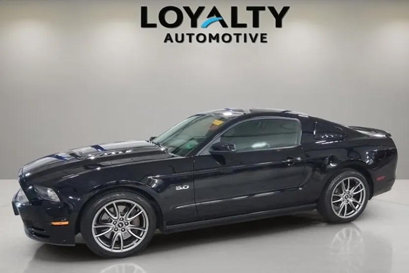 2014 Ford Mustang GT photo 1