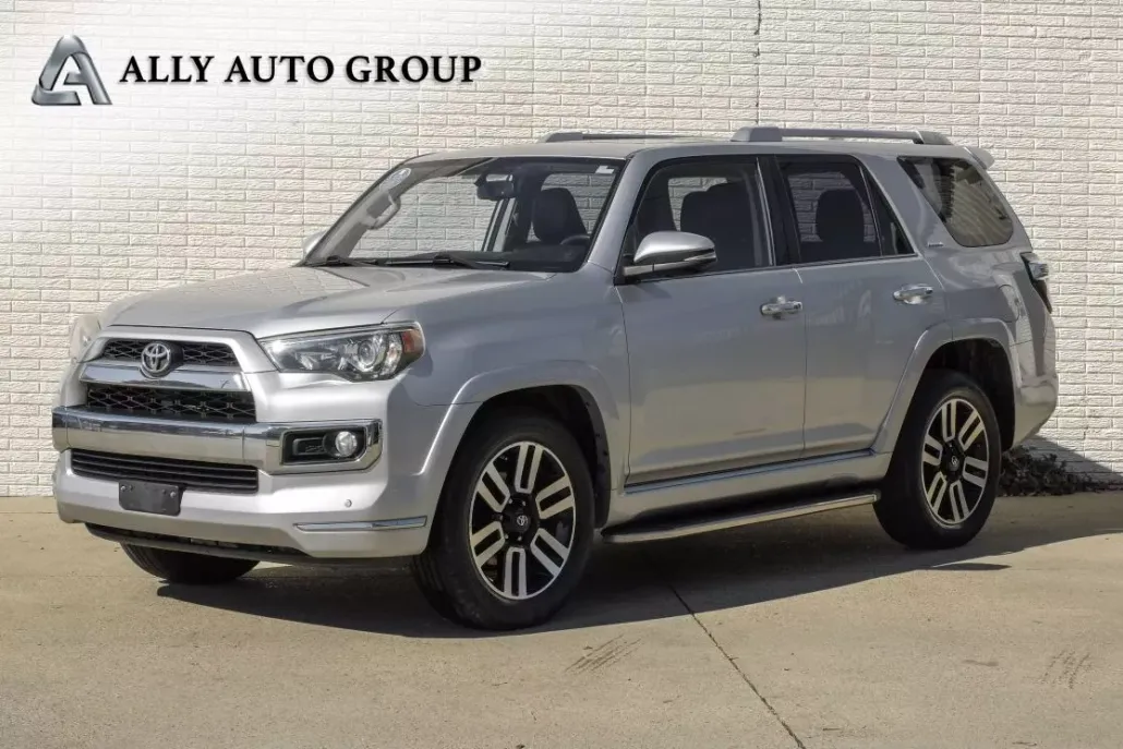 2016 Toyota 4Runner Limited Sport photo 1