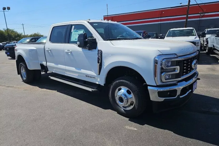 2026 Ford F-350 photo 1