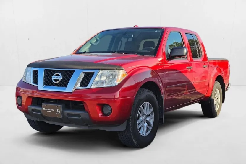 2017 Nissan Frontier SV photo 1