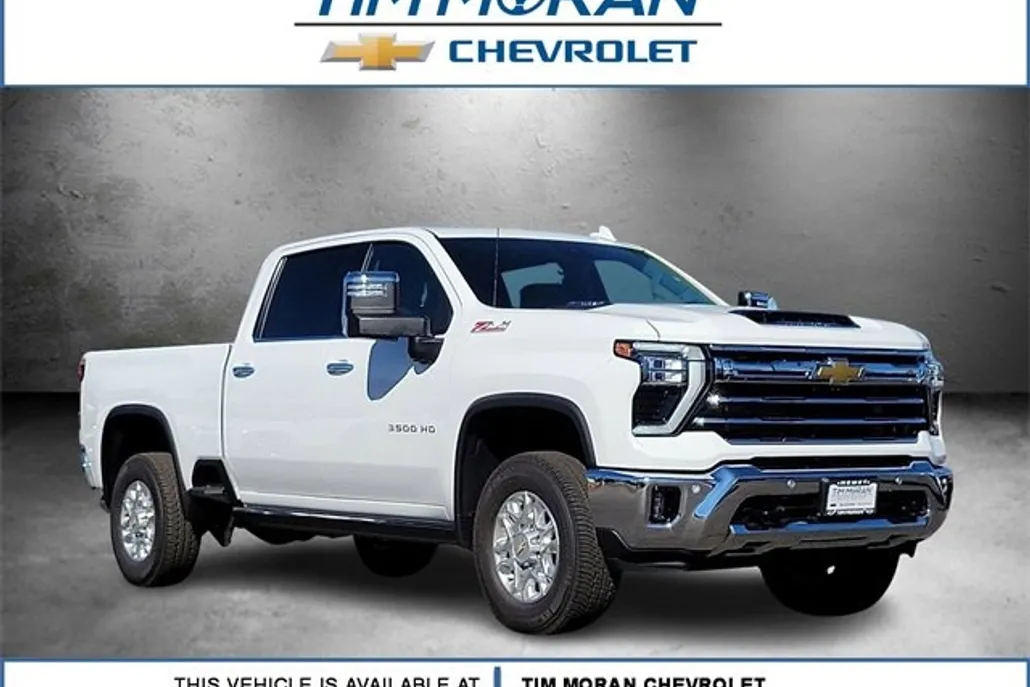 2025 Chevrolet Silverado 3500HD LTZ photo 1