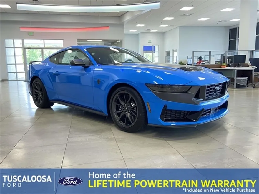 2025 Ford Mustang Dark Horse photo 1
