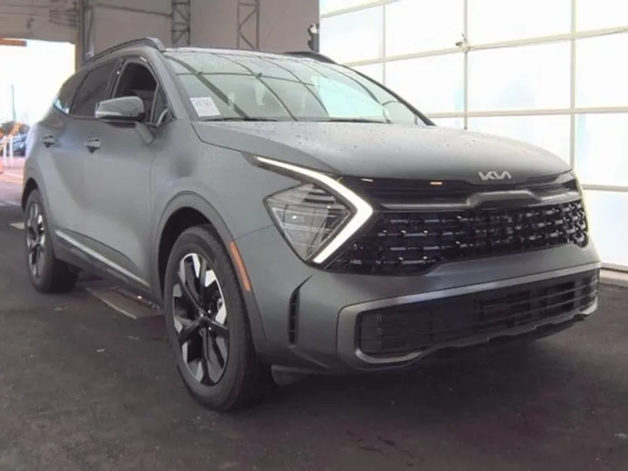 2024 Kia Sportage Plug-In Hybrid X-Line photo 1