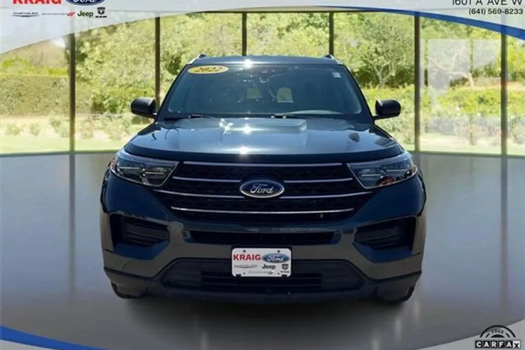 2022 Ford Explorer XLT photo 1