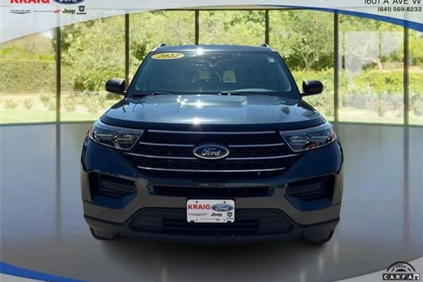2022 Ford Explorer XLT photo 1
