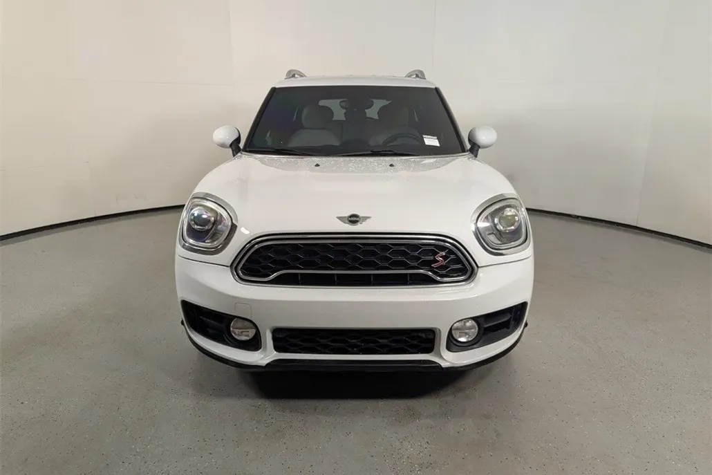 2018 Mini Cooper Base photo 1