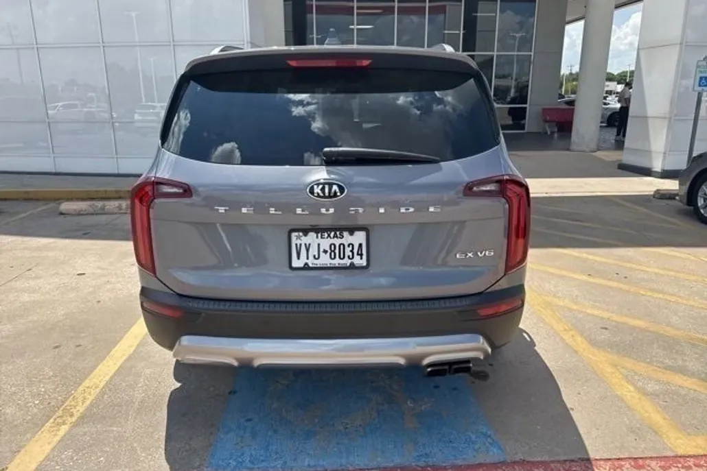 2020 Kia Telluride EX photo 1