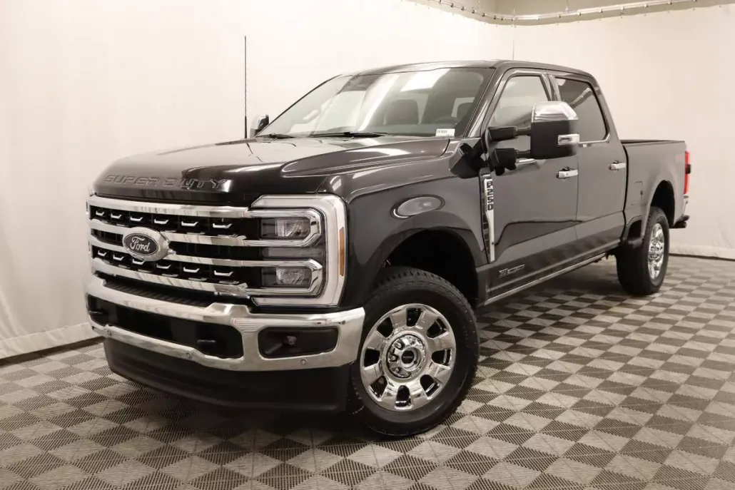 2025 Ford F-250 Lariat photo 1