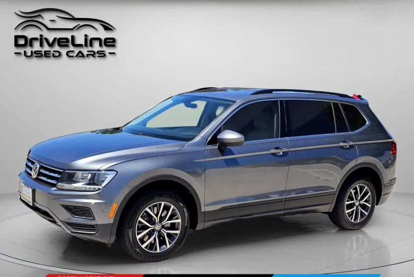 2019 Volkswagen Tiguan SEL R-Line photo 1