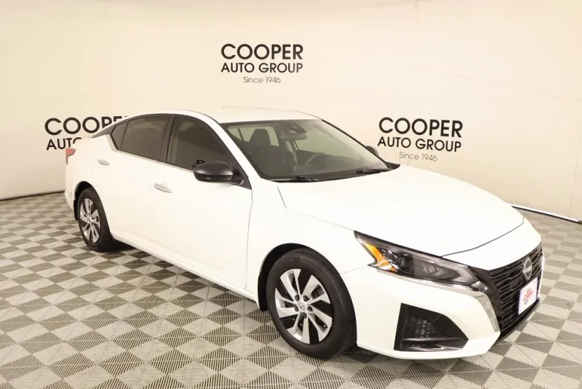 2024 Nissan Altima 2.5 S photo 1