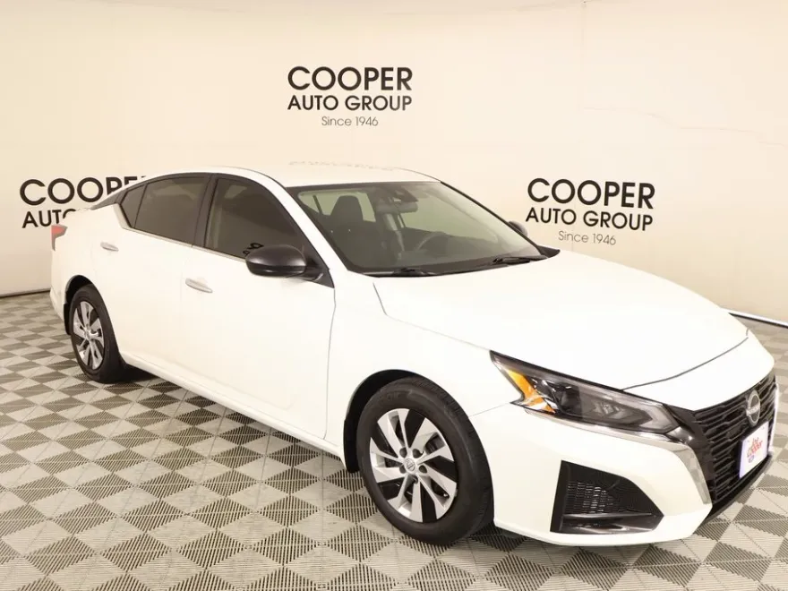 2024 Nissan Altima 2.5 S photo 1