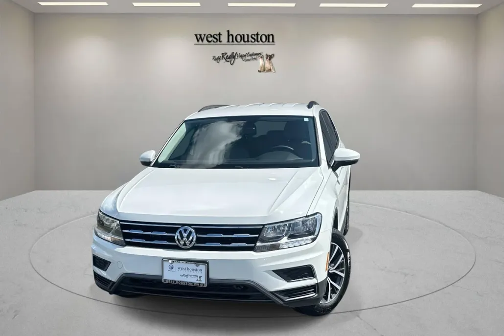 2021 Volkswagen Tiguan S photo 1