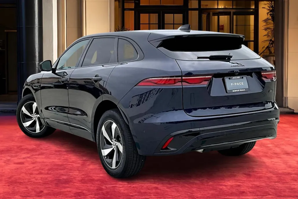 2026 Jaguar F-PACE P250 R-Dynamic S photo 1