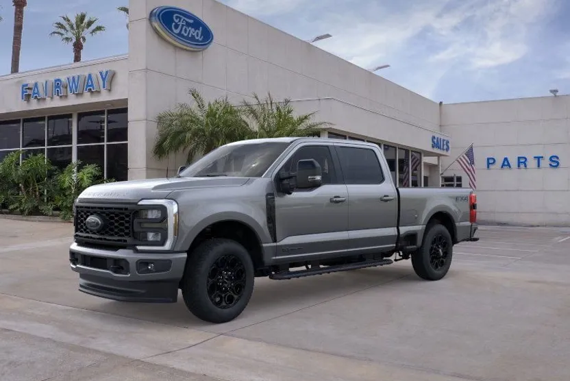 2026 Ford F-250 Lariat photo 1