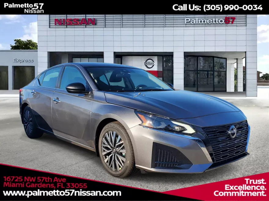 2025 Nissan Altima SV photo 1