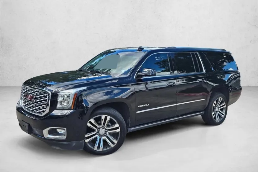 2018 Gmc Yukon XL Denali photo 1