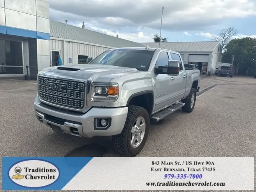 2018 Gmc Sierra 2500 HD Denali photo 1