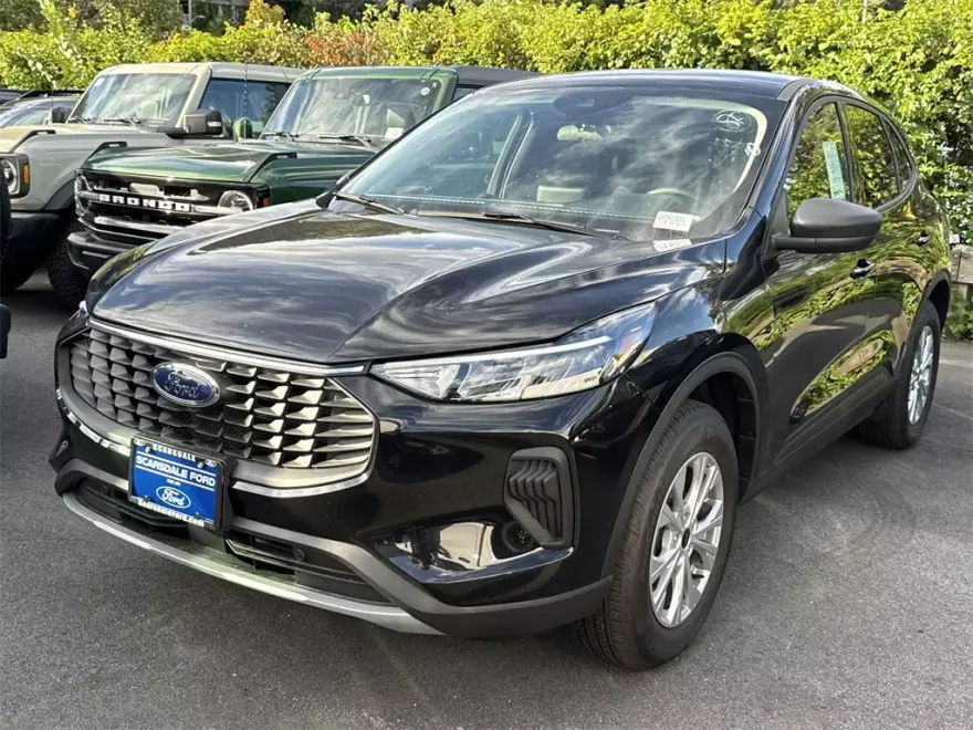 2025 Ford Escape Active photo 1