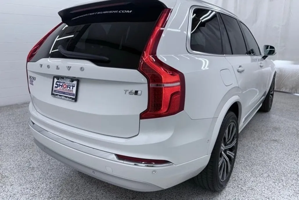 2022 Volvo XC90 T6 Inscription photo 1