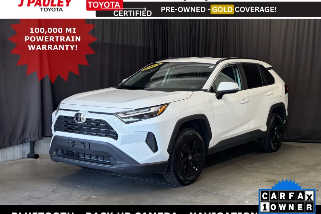 2024 Toyota RAV4 XLE photo 1