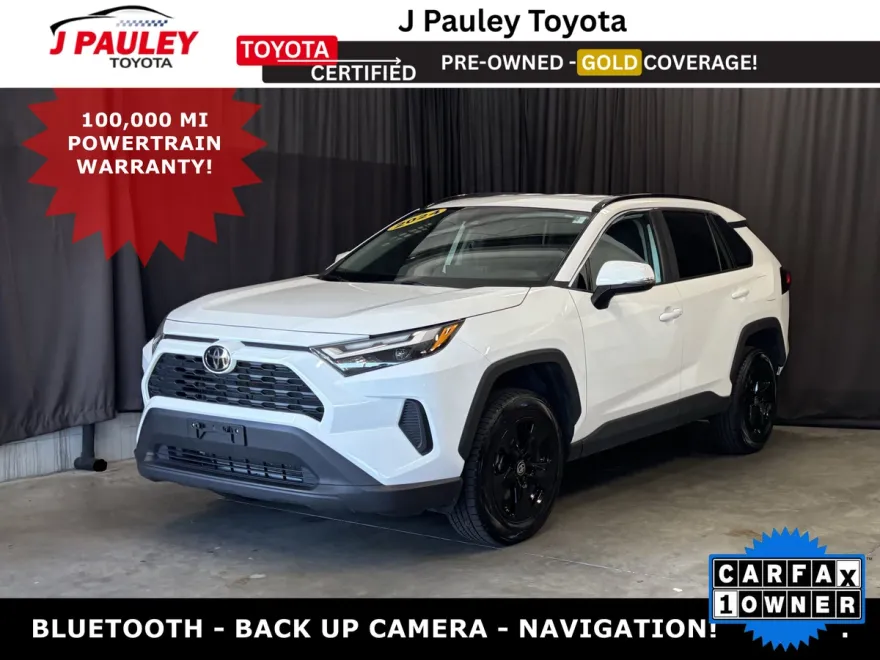 2024 Toyota RAV4 XLE photo 1
